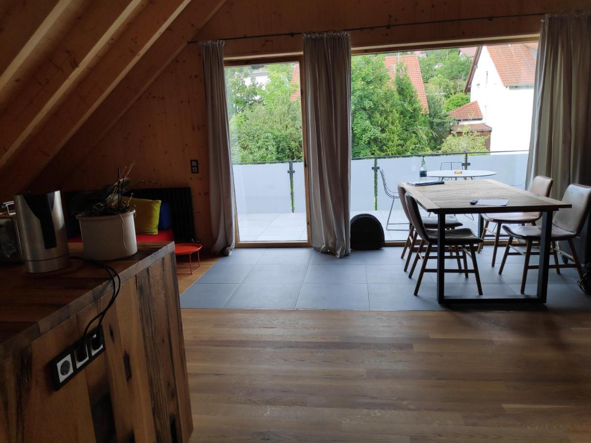 Ferienwohnungen Und Zimmer In Reutlingen-Goenningen Εξωτερικό φωτογραφία