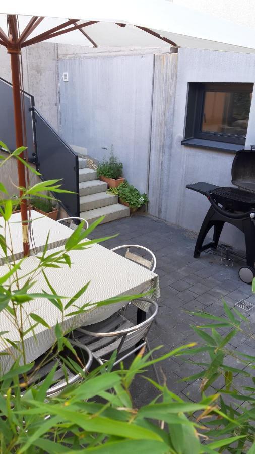 Ferienwohnungen Und Zimmer In Reutlingen-Goenningen Εξωτερικό φωτογραφία